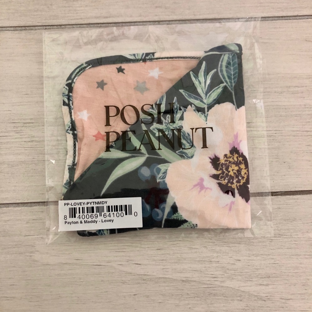 Posh Peanut NWT Payton & Stars Lovey